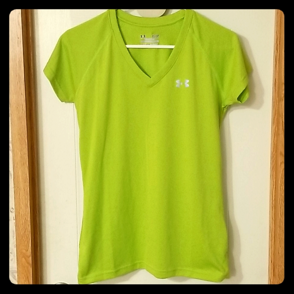 Athletic shirt